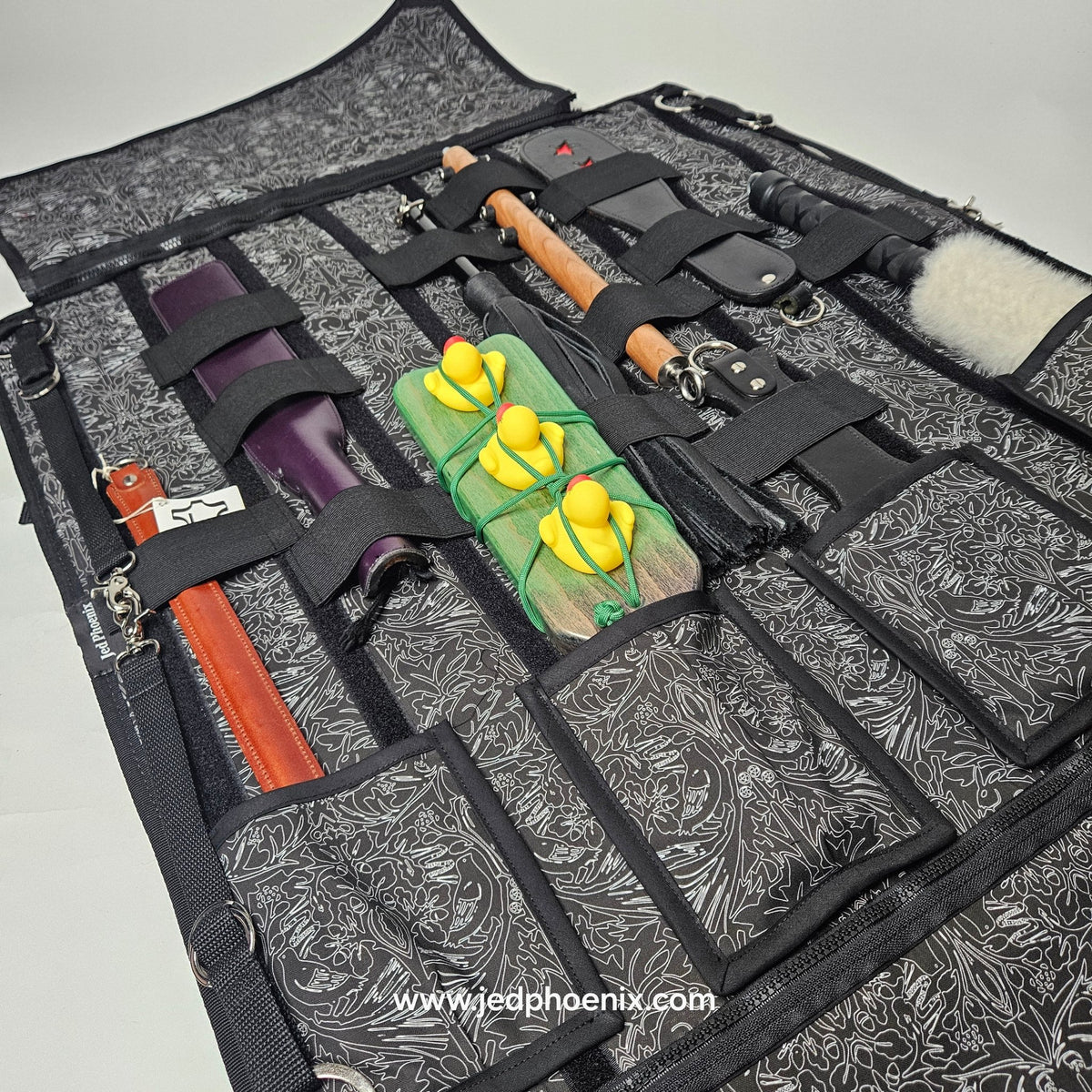 Leather impact play tool wrap: Alt art print lining