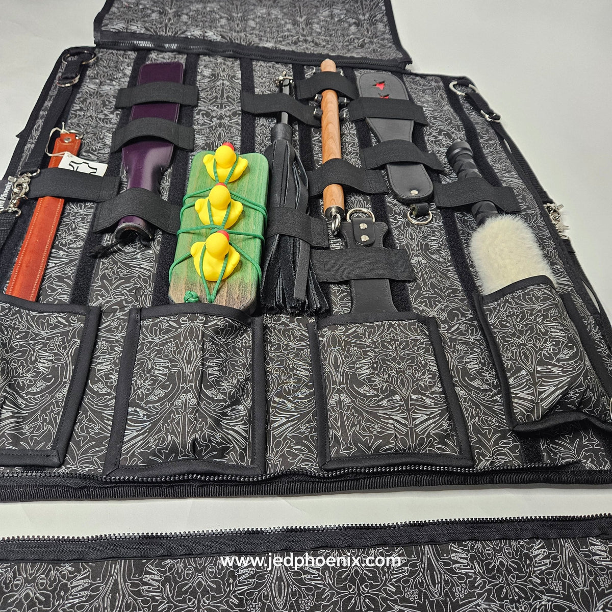 Leather impact play tool wrap: Alt art print lining